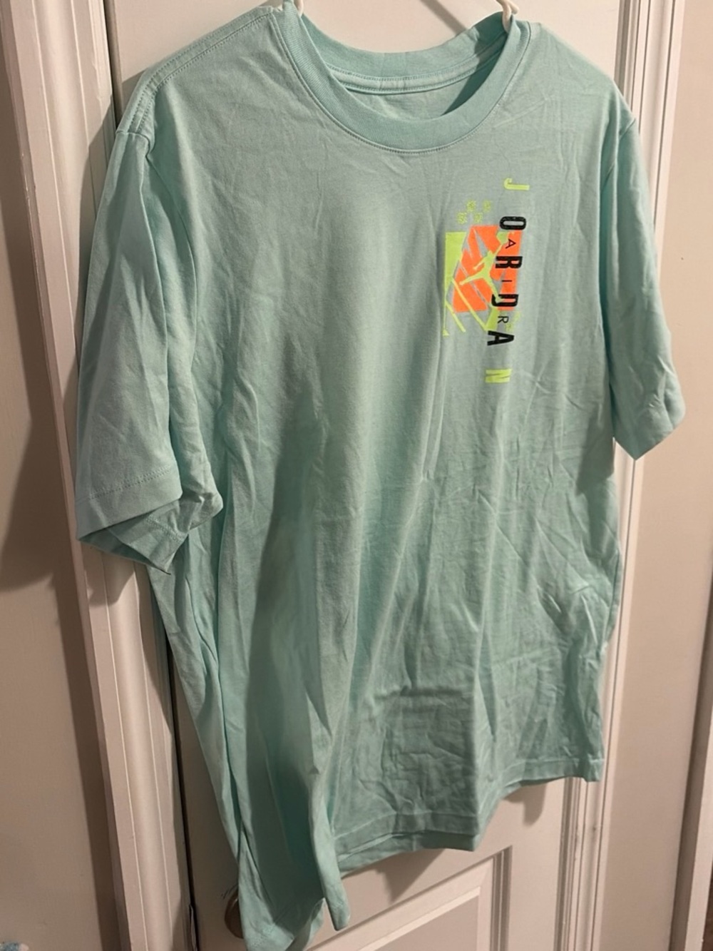 Nike Jordan Men’s Light Aqua Graphic T-Shirt
